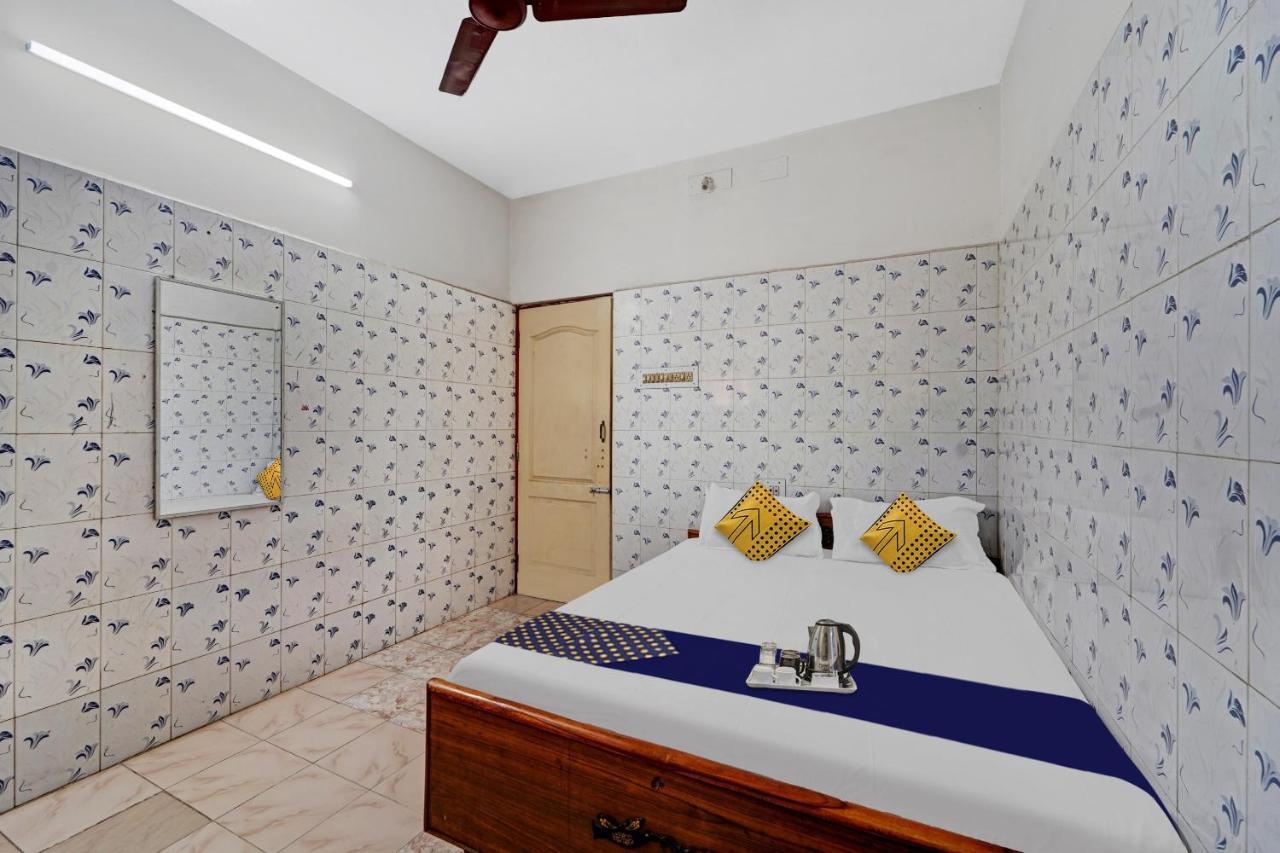 Spot On New Golden Star Guest House Near Thirumangalam Metro Station 첸나이 외부 사진