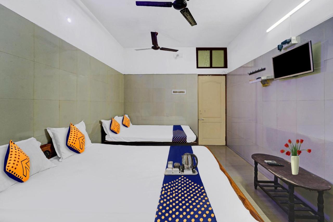 Spot On New Golden Star Guest House Near Thirumangalam Metro Station 첸나이 외부 사진